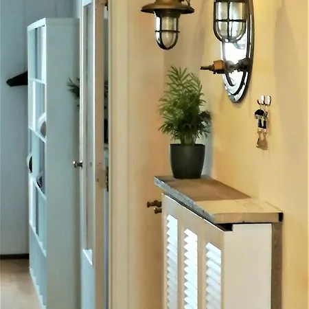 Lo & L'oo Apartment *