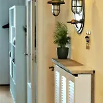 Lo & L'oo Apartment *